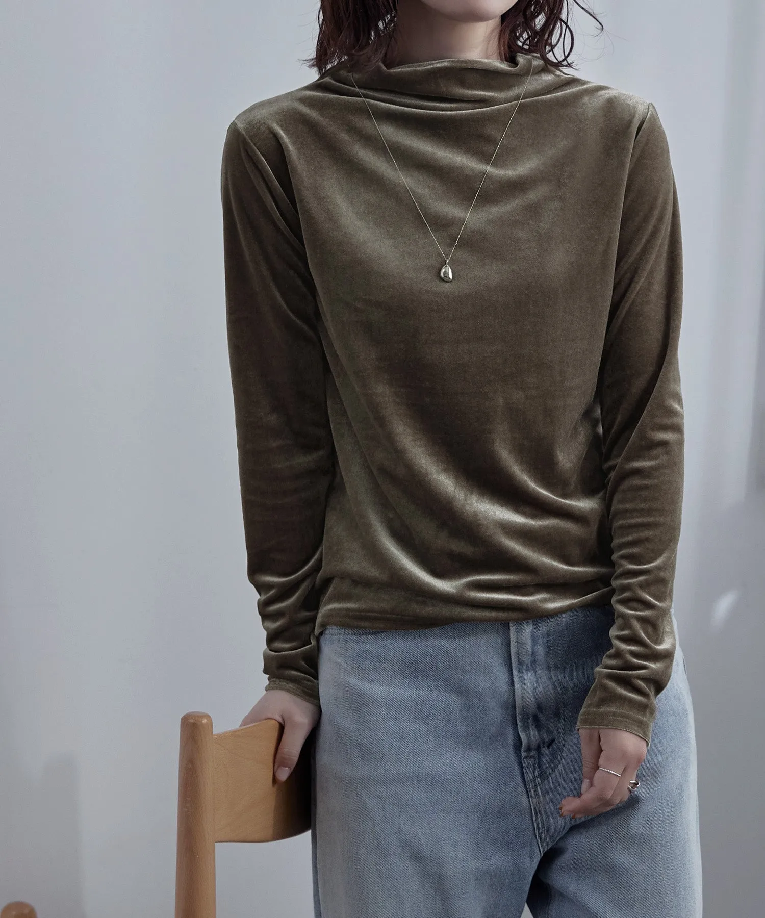 Velor bottle neck tops